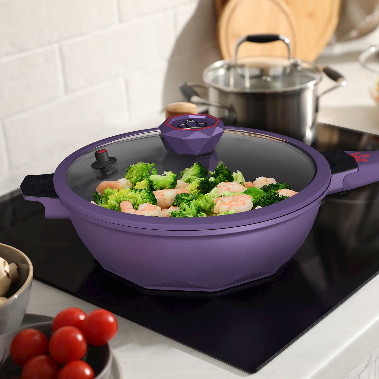 Large Nonstick Wok - 5 Quart Deep Pan with Lid and Steamer for Perfect Stir-Frying